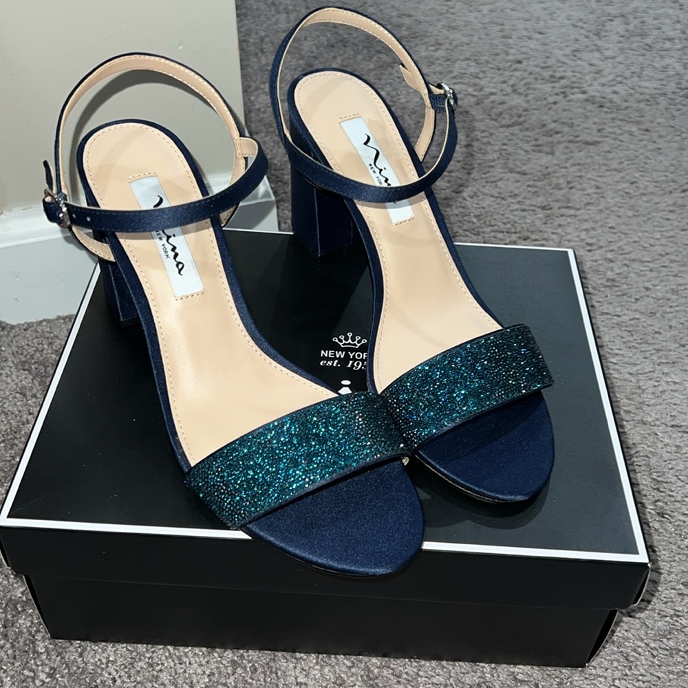 NWT Nina Dress Heels Haven-LS